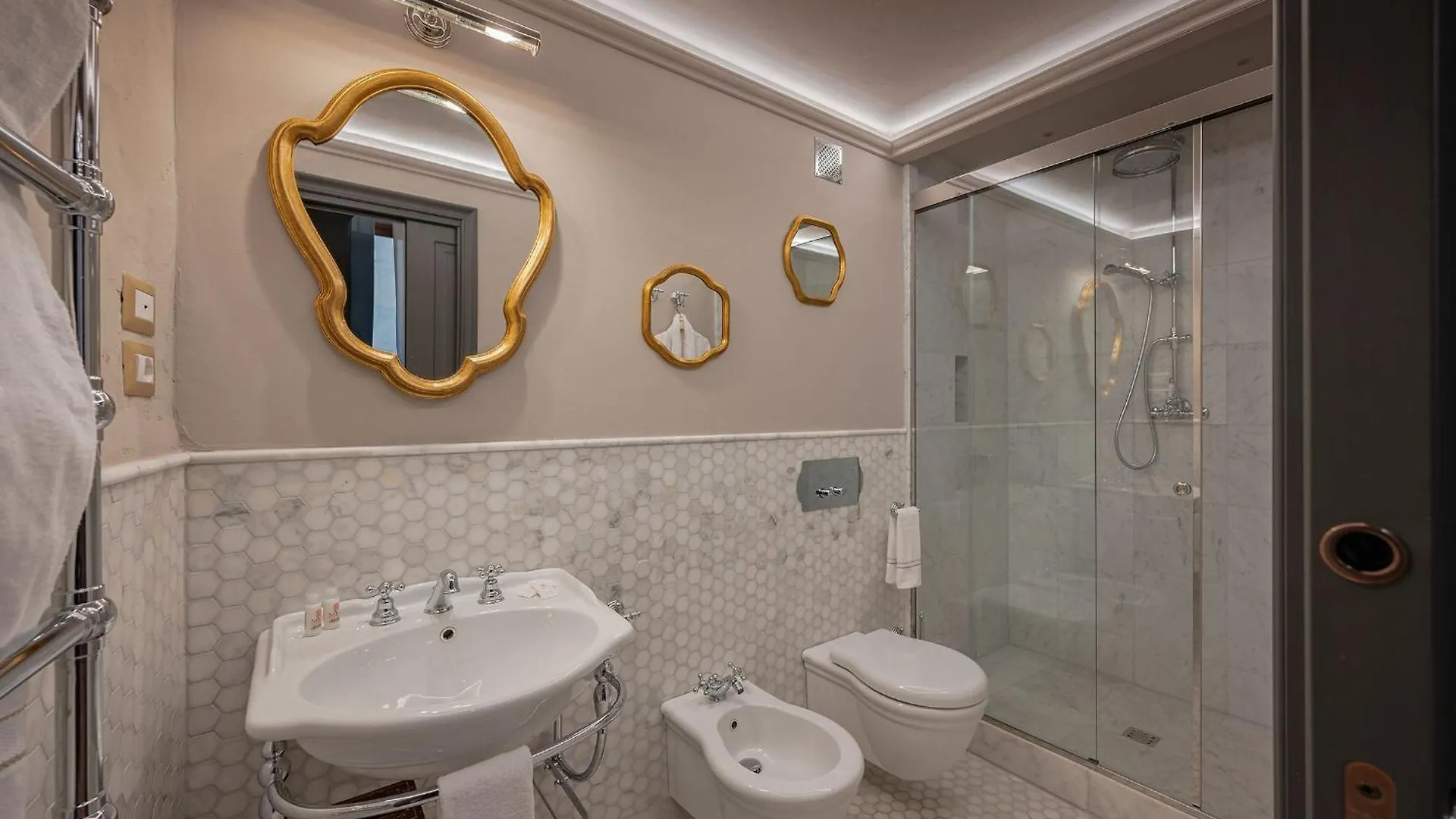 Soggiorni D'Arte Apartments By Mamo Florencia 0*,